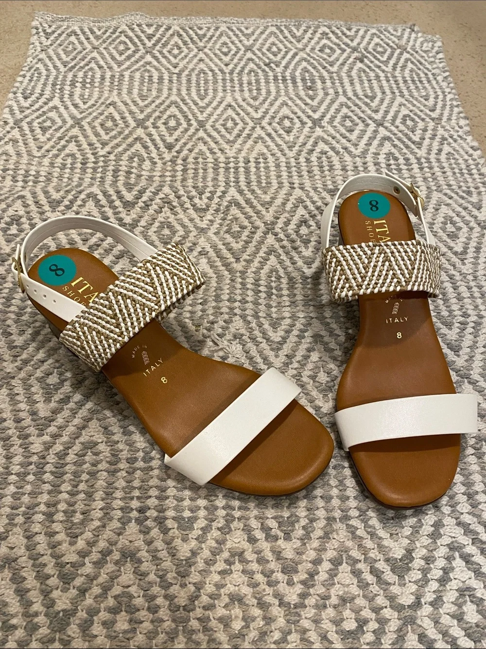 Italian Shoemakers 8 White/Tan Woven Faux Leather Heeled Sandals